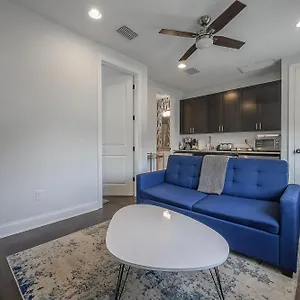 Heart Of Soho Minutes To Downtown And Stadium Unit 1 Apartment Tampa
